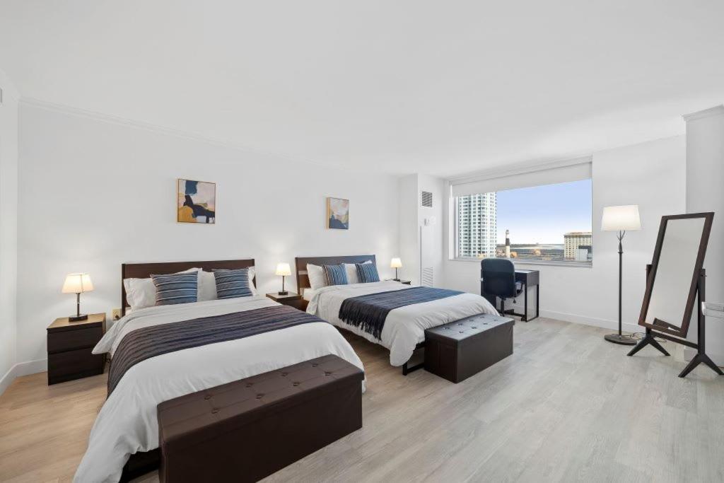 Astonishing Ocean Front Condo Cozysuites At Showboat Atlantic City Exteriör bild
