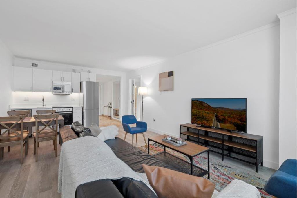 Astonishing Ocean Front Condo Cozysuites At Showboat Atlantic City Exteriör bild