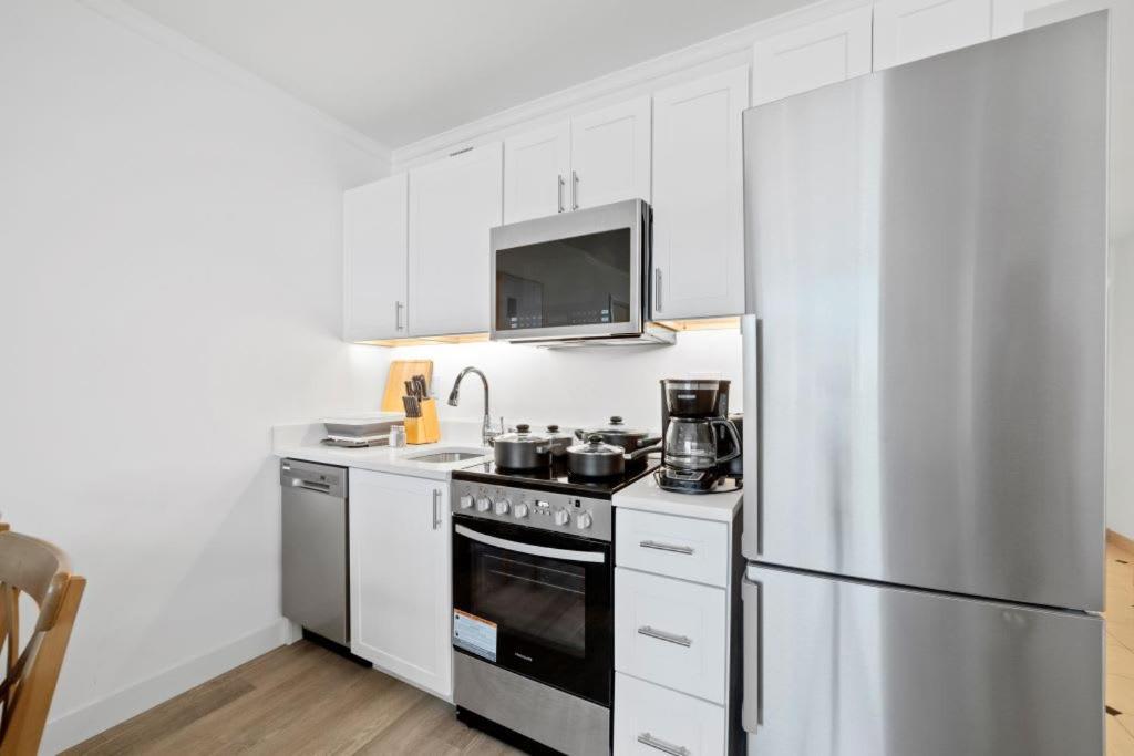 Astonishing Ocean Front Condo Cozysuites At Showboat Atlantic City Exteriör bild