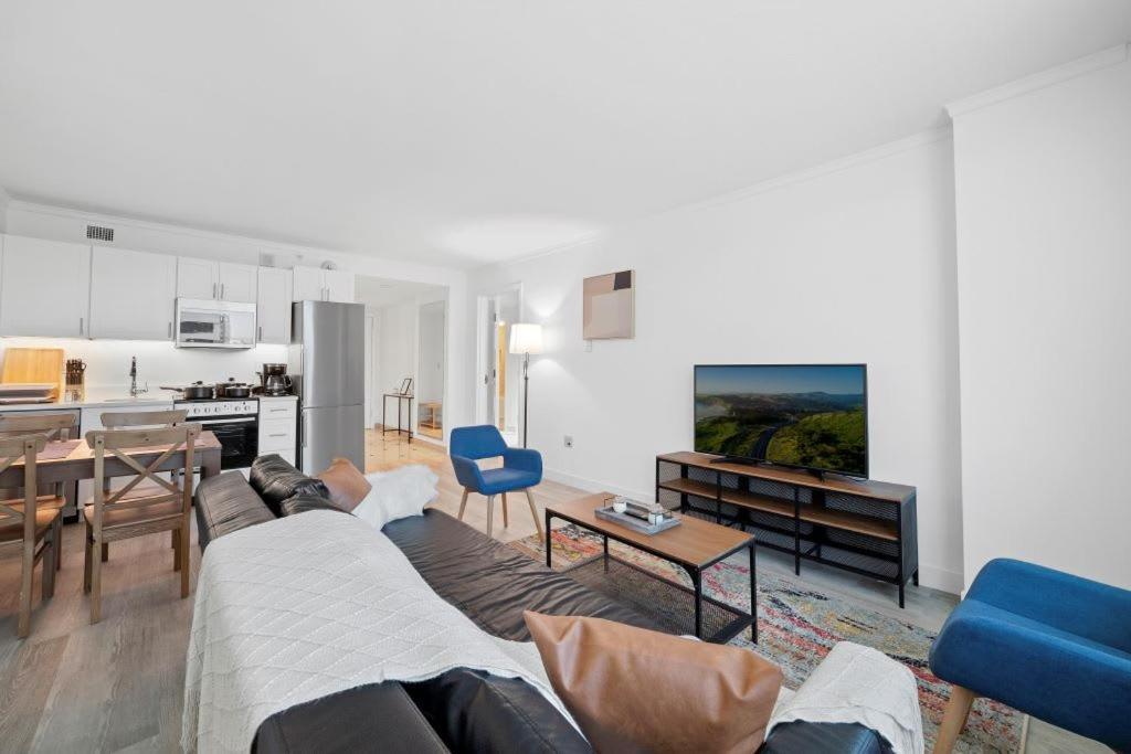 Astonishing Ocean Front Condo Cozysuites At Showboat Atlantic City Exteriör bild